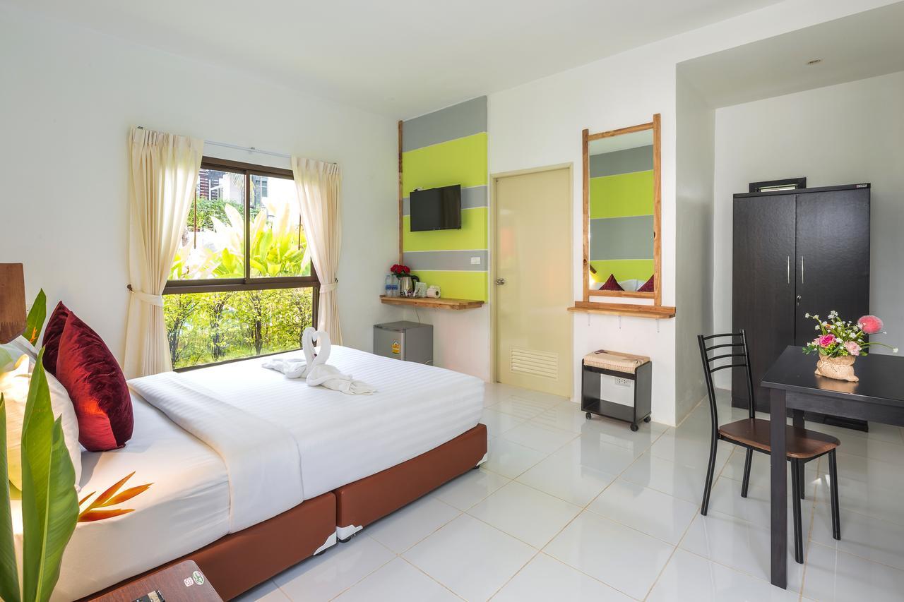 Modern Resort @ Naiyang Nai Yang Beach Екстериор снимка